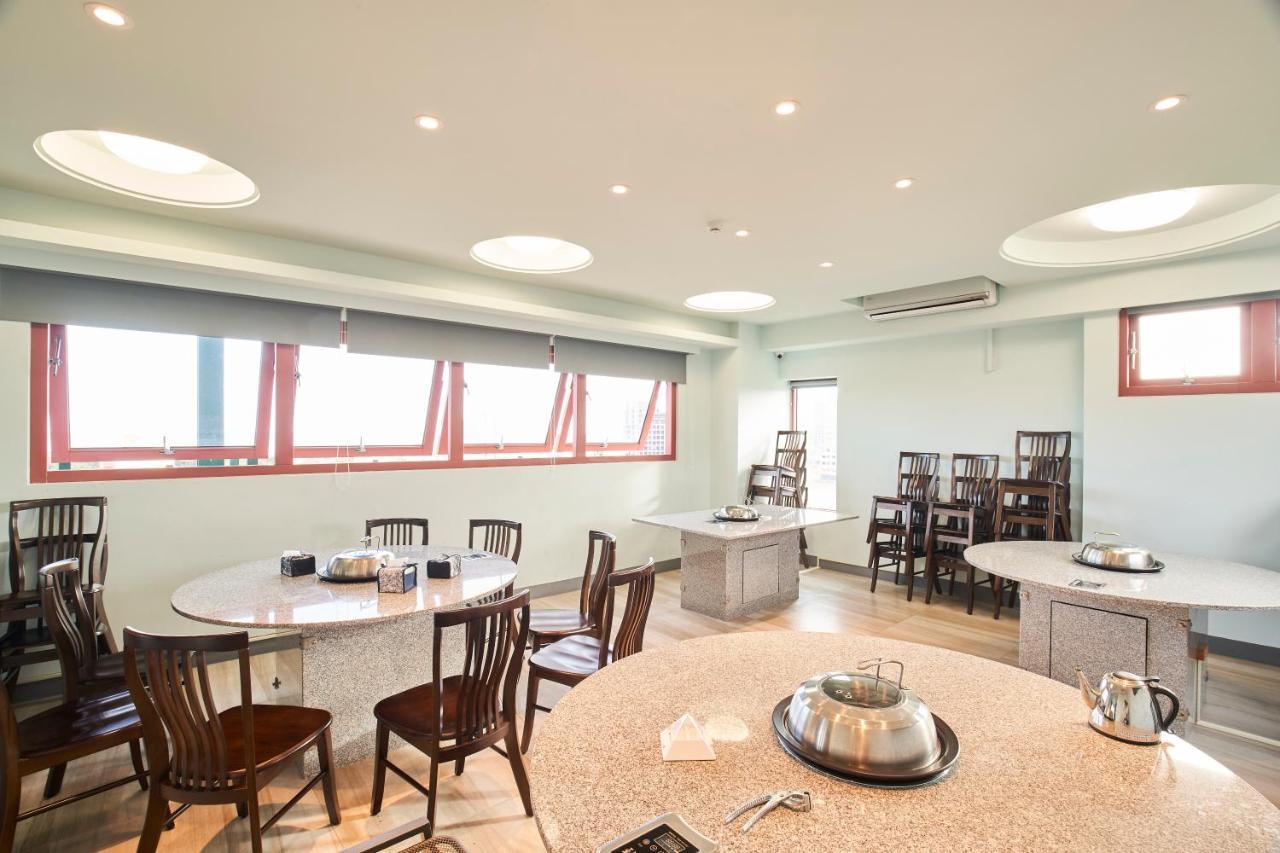 First Shanhai Hotel Toucheng Exterior foto